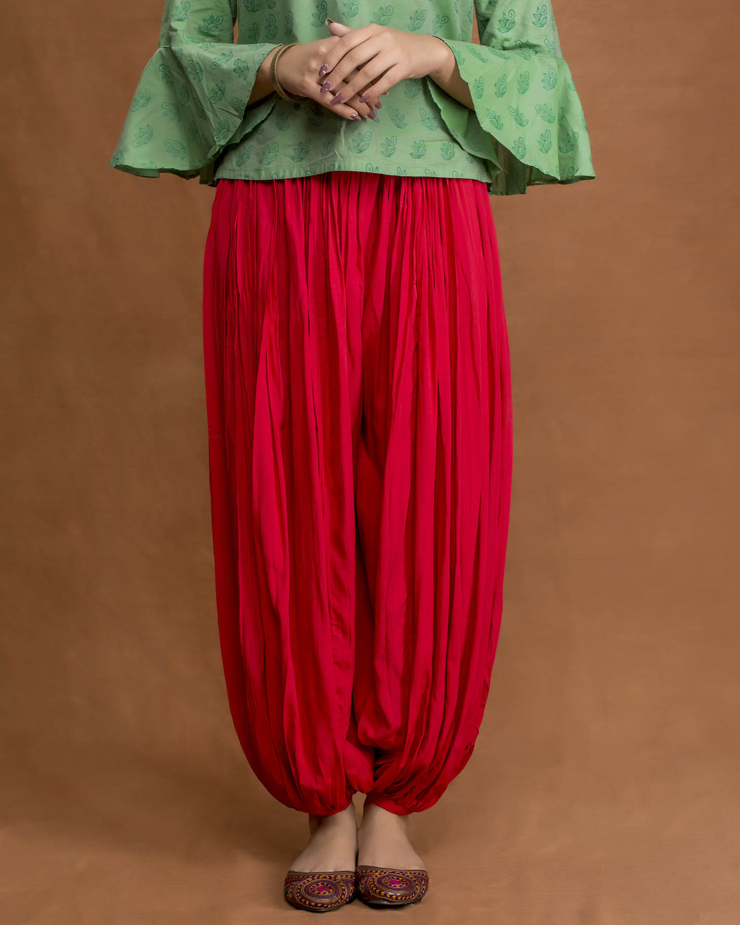 Deshal undefined undefined