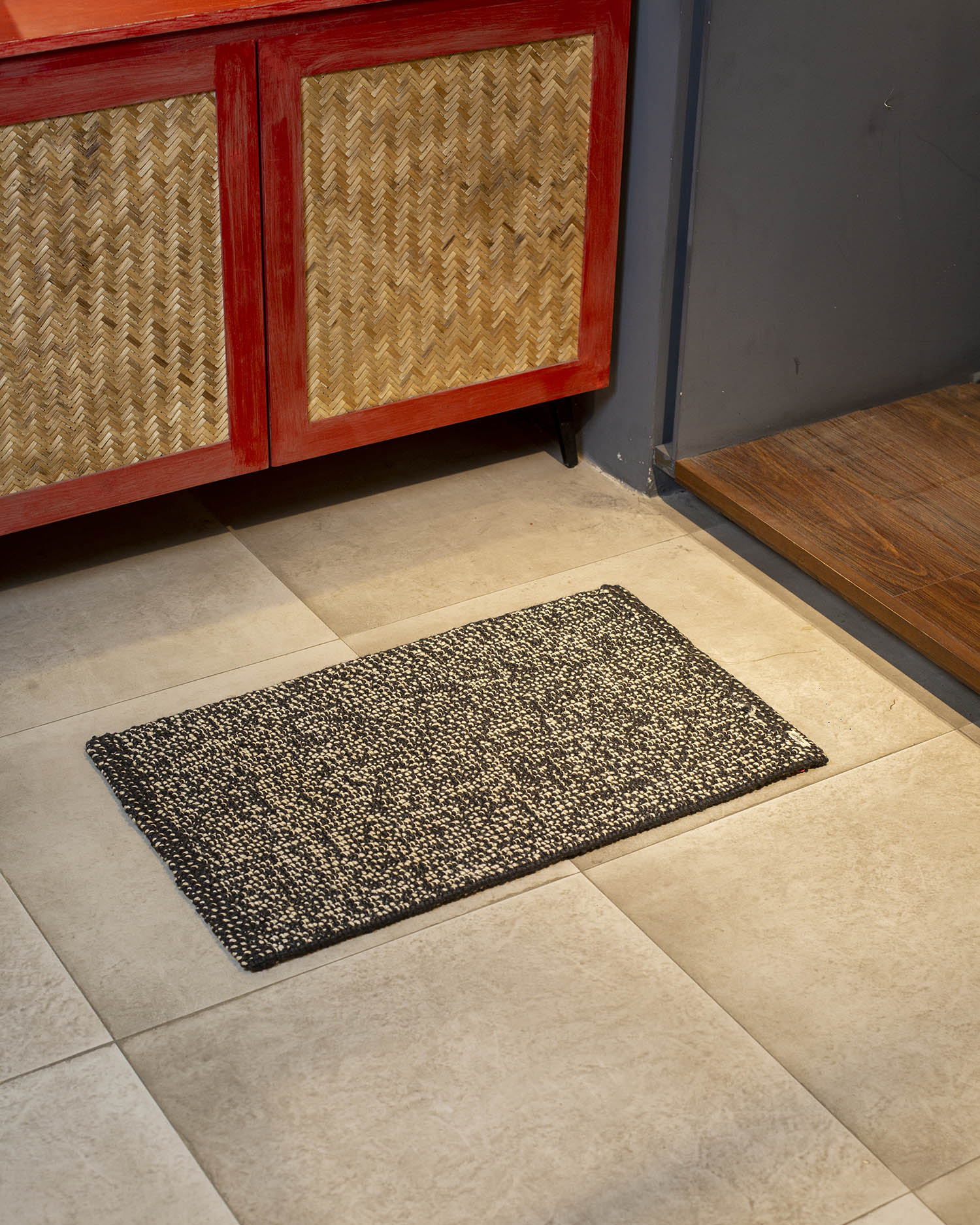 Deshal undefined undefined