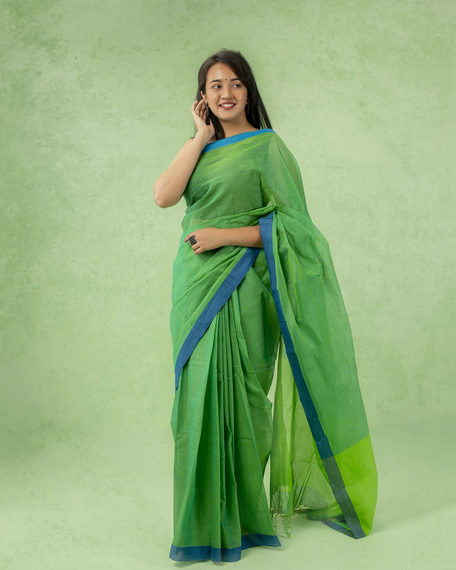 Deshal | undefined | undefined