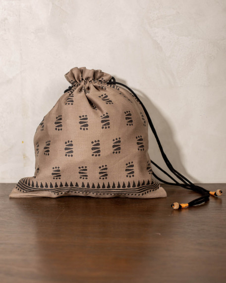 kadam Haat Handmade Sitalpati Basket Bag With Leather Handle